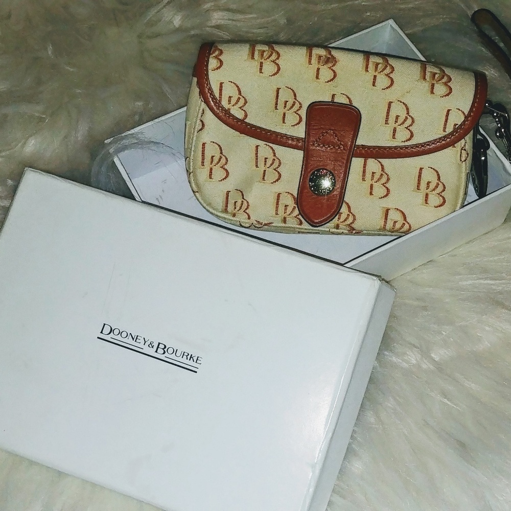 Dooney and Bourke Wristlet